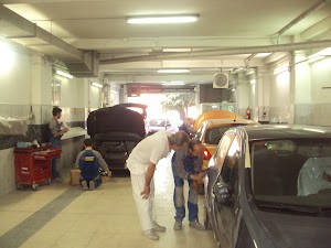 Taller Axa Calidad - CARROCERIAS COLON, S.L. Taller Axa Calidad - CARROCERIAS COLON, S.L.