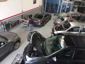 GARAJE UNIAUTO S.L