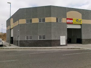 Tino Taller de Chapa y Pintura